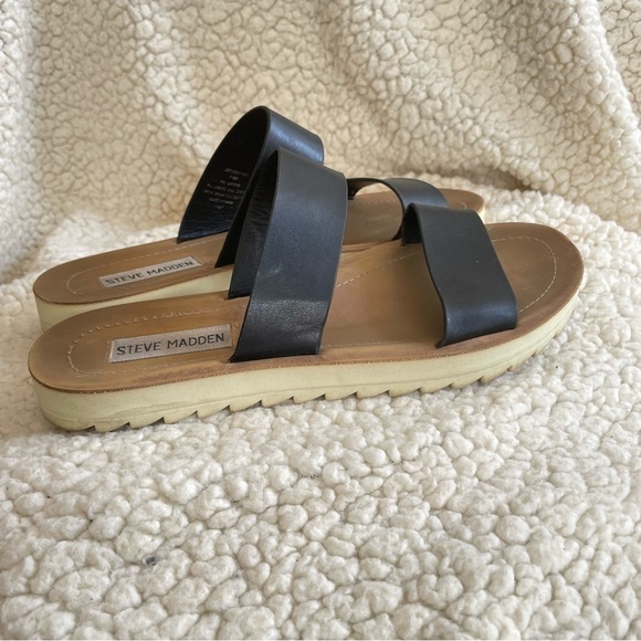 Steve Madden Zaggy Casual Slide Sandal - Picture 1 of 7